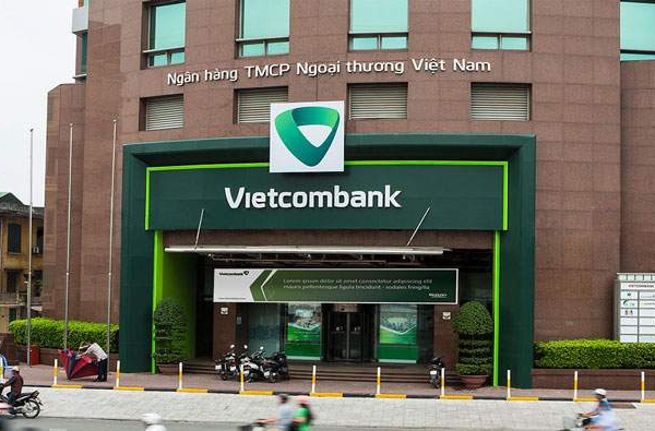 Đằng sau lợi nhuận chục nghìn tỷ của Vietcombank là gì?