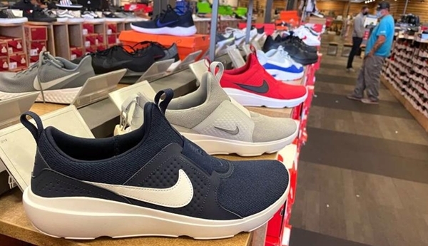 Tin Nike chuyển sản xuất khỏi Việt Nam không chính xác
