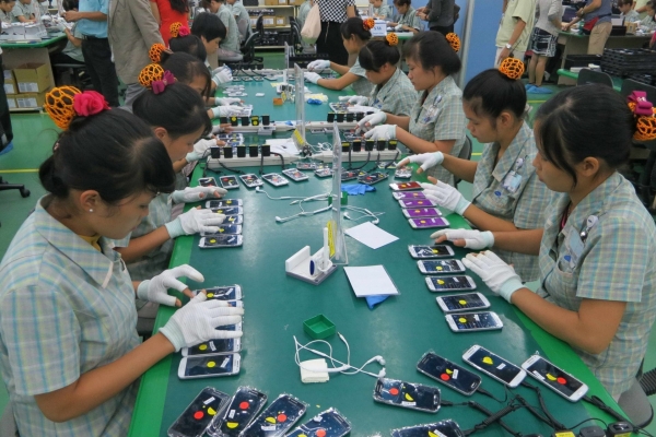 Samsung Việt Nam: Lãi trăm đồng, đóng thuế vài đồng