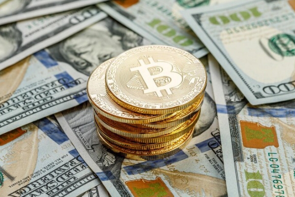 Năm 2020: USD mất 7% xuống thấp nhất hơn 2 năm, Bitcoin tăng 300% lên cao kỷ lục gần 29.000 USD