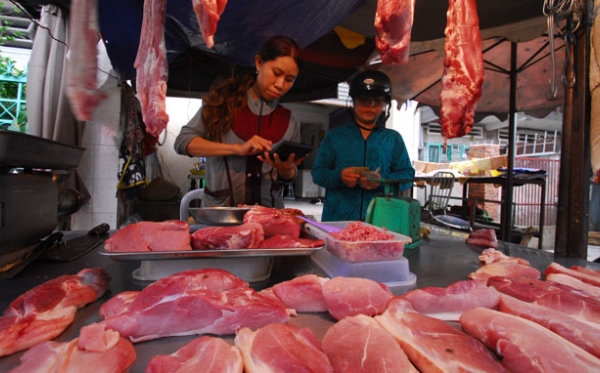 Thị trường thịt heo Tết 2022: Không lo khan hàng, tăng giá
