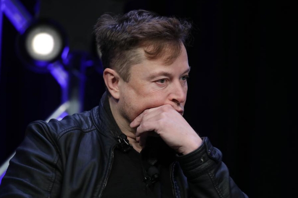 Liên tục khuấy đảo Twitter, Elon Musk mất ngôi giàu thứ 2 thế giới