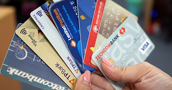 NHNN sắp cho phép giữ nguyên nhóm nợ cho chủ thẻ tín dụng bị giảm thu nhập do dịch bệnh?